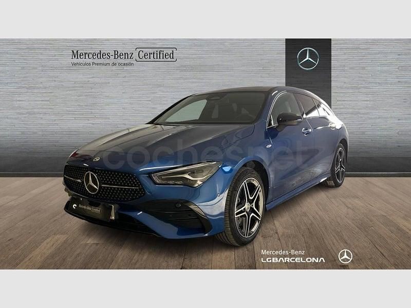 Usado Mercedes CLA250e Shooting Brake 218 CV (160 kW) 2025 Azul Familiar