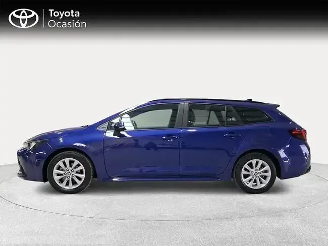 Usado Toyota Corolla Active 140 CV (102 kW) 2025 Azul Familiar