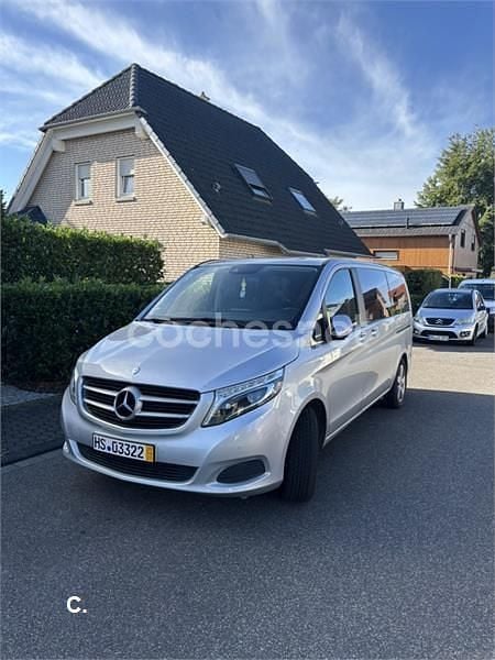 Gris / plata Usado 2017 Mercedes V220 Monovolumen | 31.000 € (Precio justo) - Imagen 1/4
