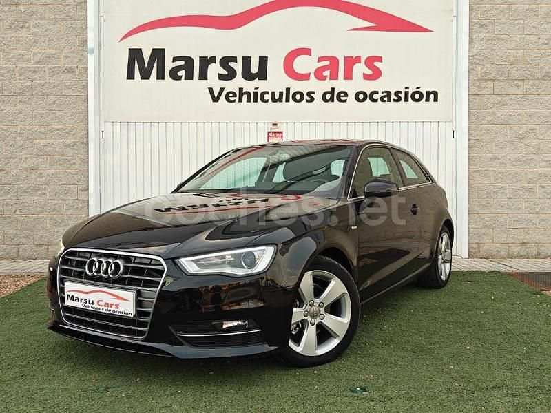 Usado Audi A3 Attraction 150 CV (110 kW) 2014 Negro Berlina