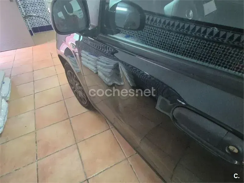 Usado Fiat Panda Easy 69 CV (50 kW) 2018 Negro Utilitario
