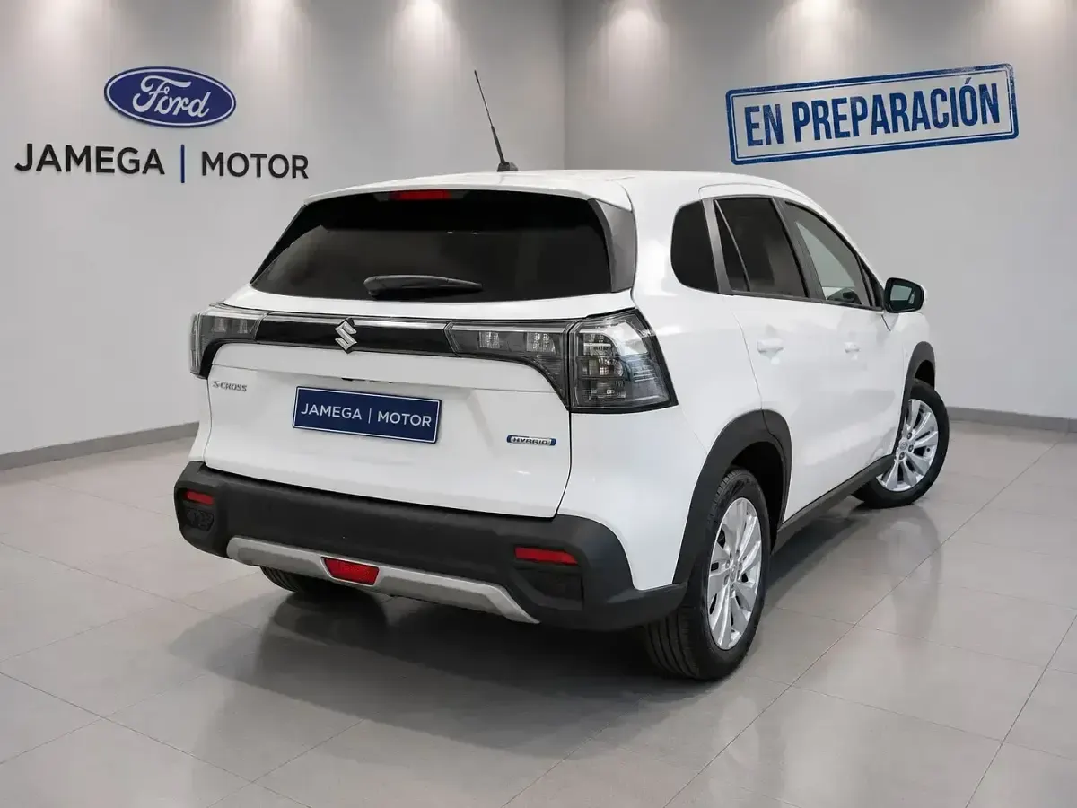 Usado Suzuki SX4 S-Cross 129 CV (94 kW) 2024 Blanco SUV