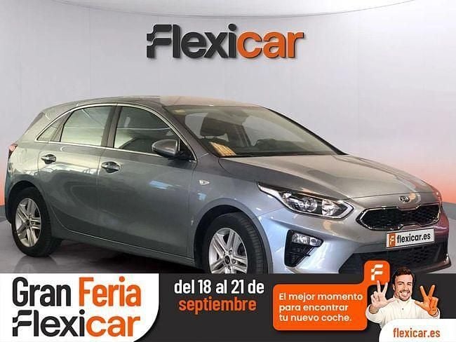 Gris Usado 2020 Kia Ceed Berlina | 15.490 € (Precio justo) - Imagen 1/4