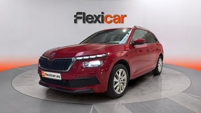 Usado Skoda Kamiq Style 151 CV (111 kW) 2023 Blanco SUV