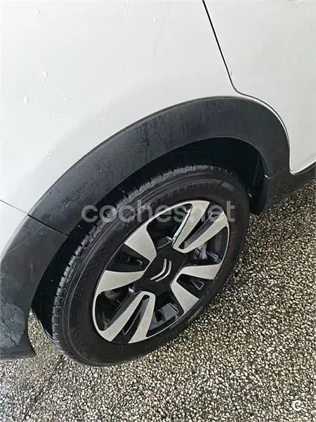 Usado Citroën C3 Feel 99 CV (72 kW) 2017 Blanco Berlina