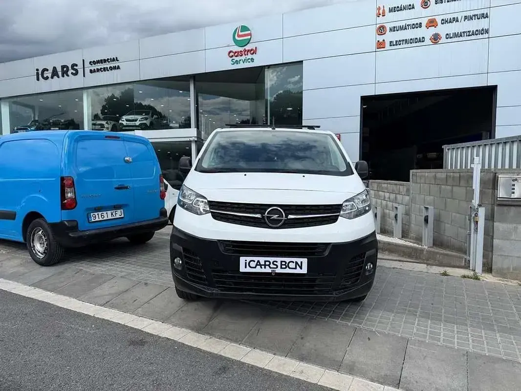 Usado Opel Vivaro S 102 CV (75 kW) 2020 Blanco Monovolumen