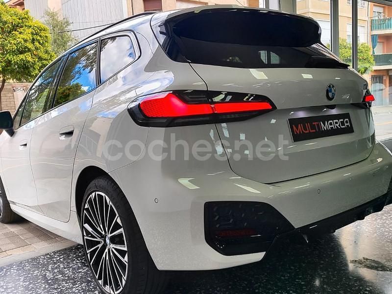 Usado BMW 218 Comfort Edition 136 CV (100 kW) 2023 Blanco Familiar
