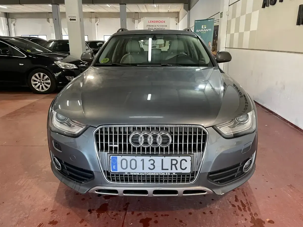 Usado Audi A4 Allroad 177 CV (130 kW) 2013 Gris Familiar