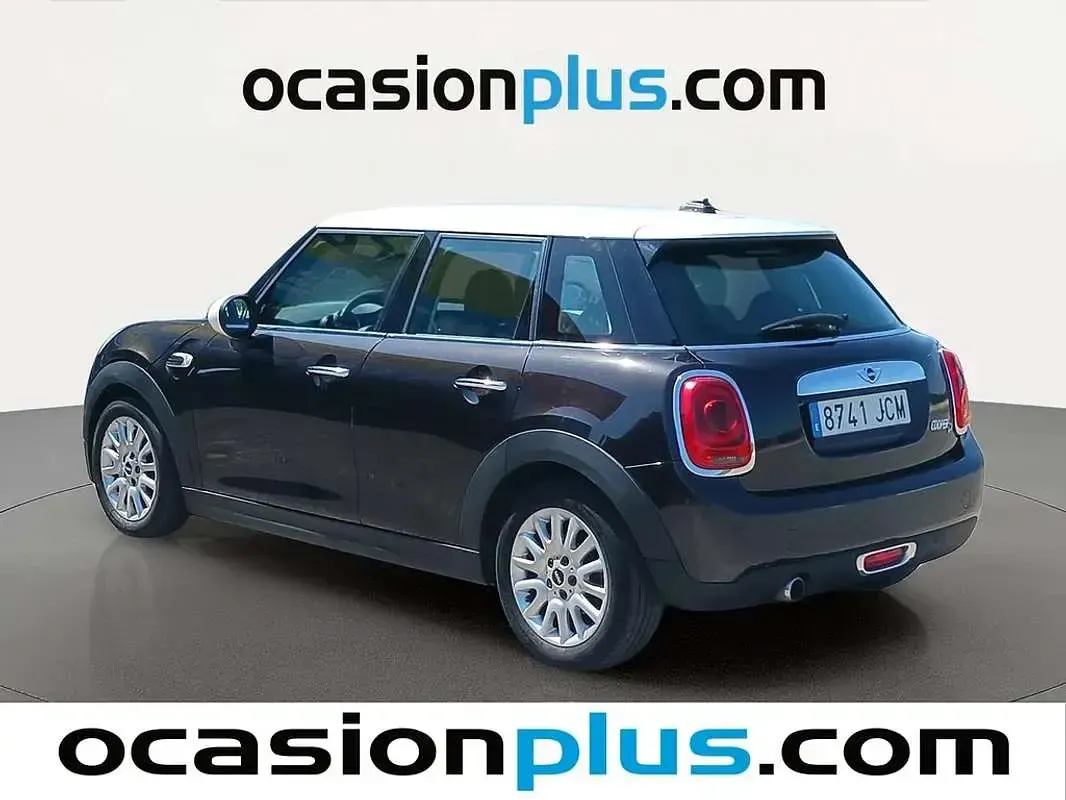 Usado Mini Cooper D 116 CV (85 kW) 2015 Marrón Utilitario