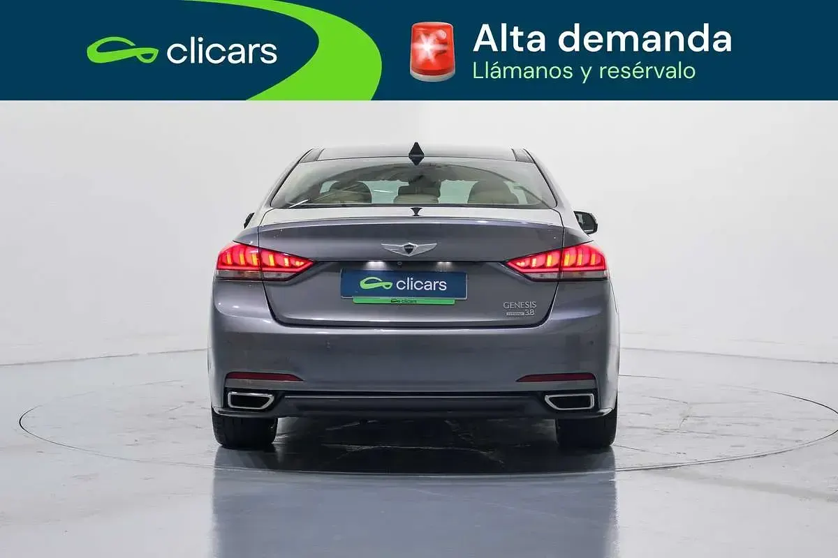 Usado Hyundai Genesis 315 CV (231 kW) 2014 Gris Berlina