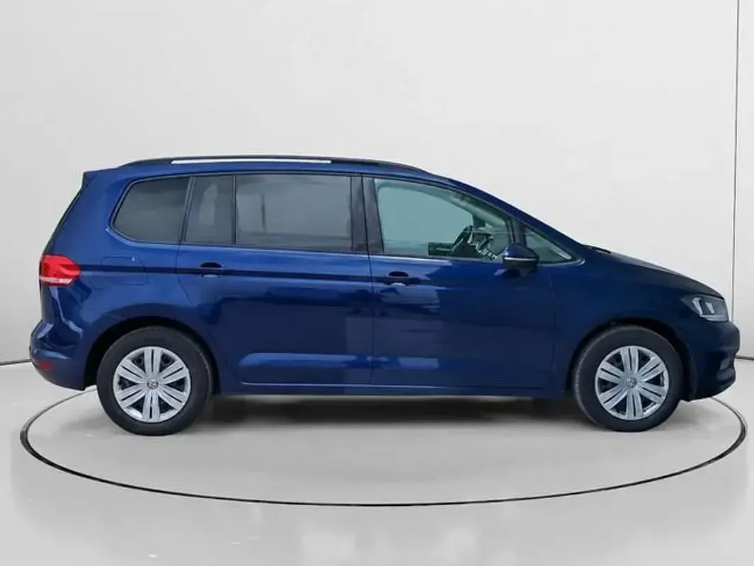 Usado VW Touran Edition 116 CV (85 kW) 2019 Azul Monovolumen