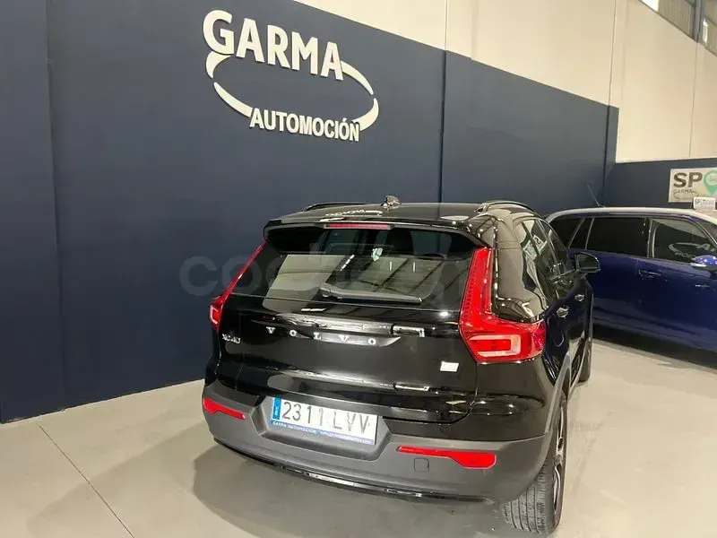 Usado Volvo XC40 Plus 262 CV (192 kW) 2022 Negro SUV
