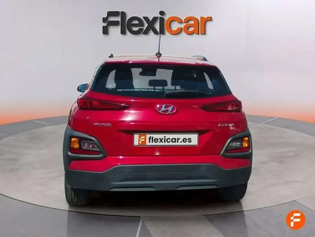 Usado Hyundai Kona 120 CV (88 kW) 2019 Rojo SUV