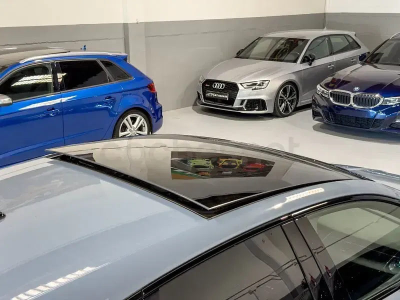 Usado Audi RS3 Sport 400 CV (294 kW) 2022 Azul Berlina