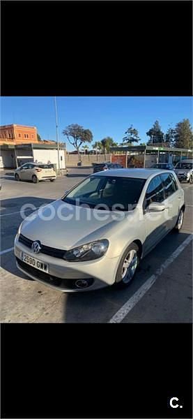 Usado VW Golf VI Advance 105 CV (77 kW) 2010 Gris / plata Utilitario