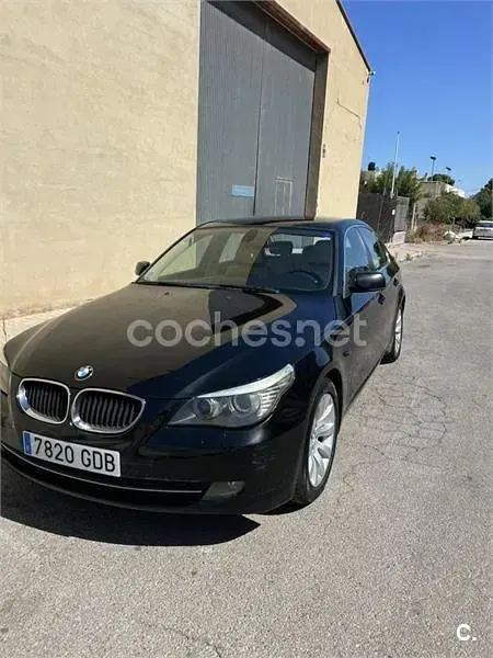 Usado BMW 520 163 CV (119 kW) 2008 Negro Berlina