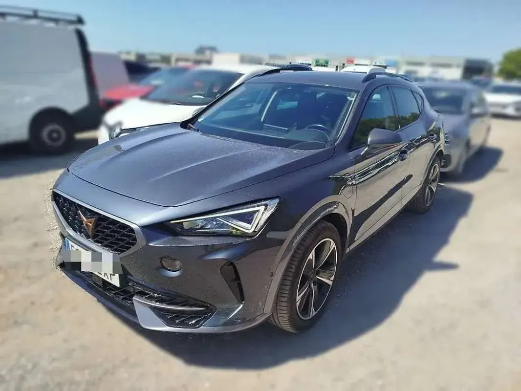 Usado Cupra Formentor 204 CV (150 kW) 2022 Gris SUV