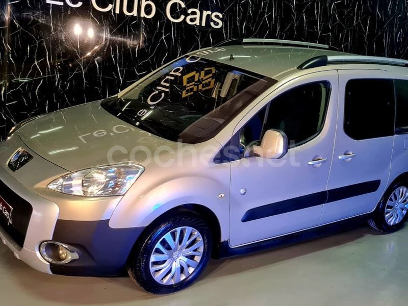 Beige Usado 2011 Peugeot Partner Tepee Outdoor Monovolumen | 8899 € (Precio justo) - Imagen 1/4