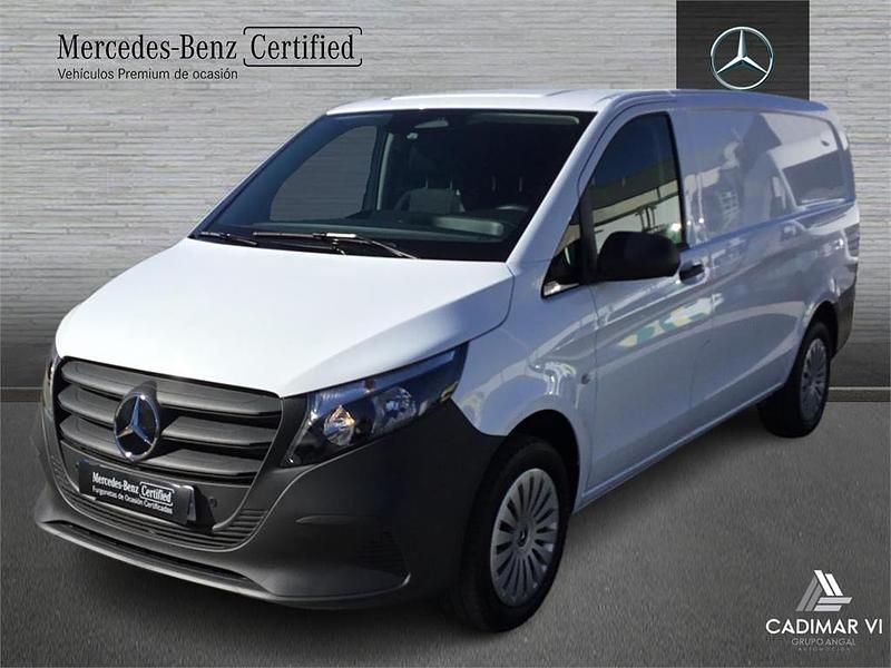 Usado Mercedes Vito 136 CV (100 kW) 2025 Blanco Van