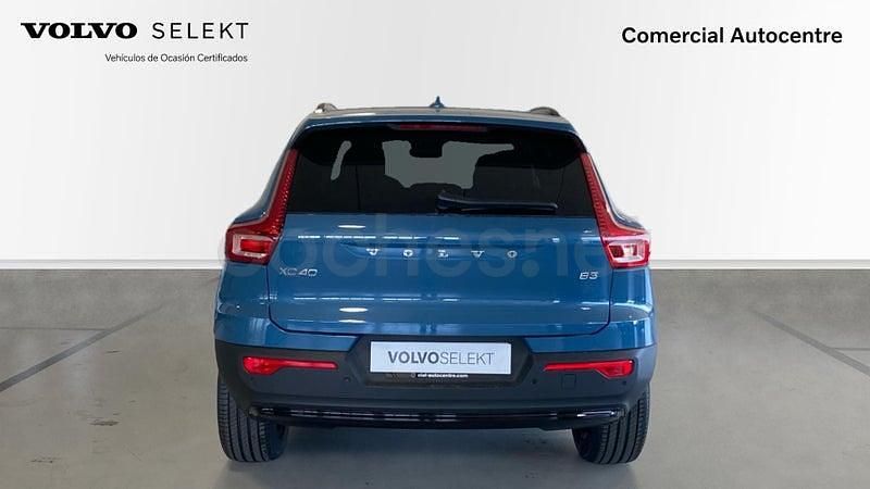 Nuevo Volvo XC40 Plus 163 CV (119 kW) 2025 Azul SUV