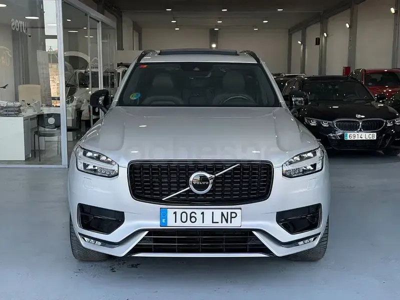 Usado Volvo XC90 R-Design 235 CV (172 kW) 2021 Gris / plata SUV