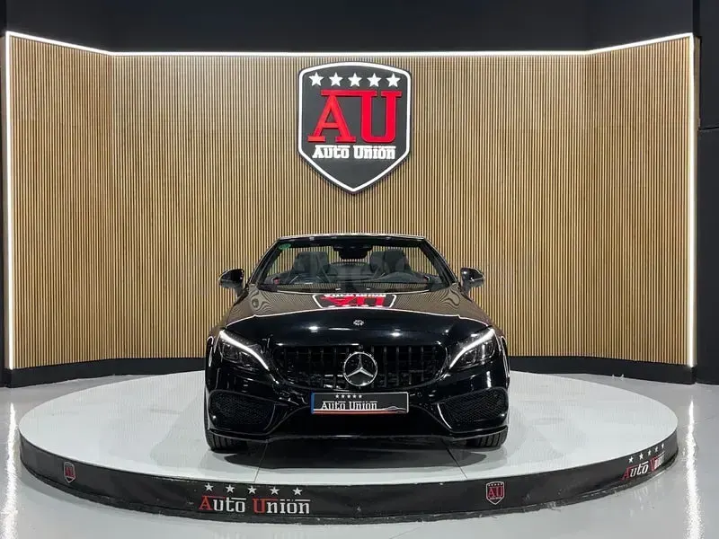 Usado Mercedes C43 AMG 367 CV (269 kW) 2017 Negro Descapotable