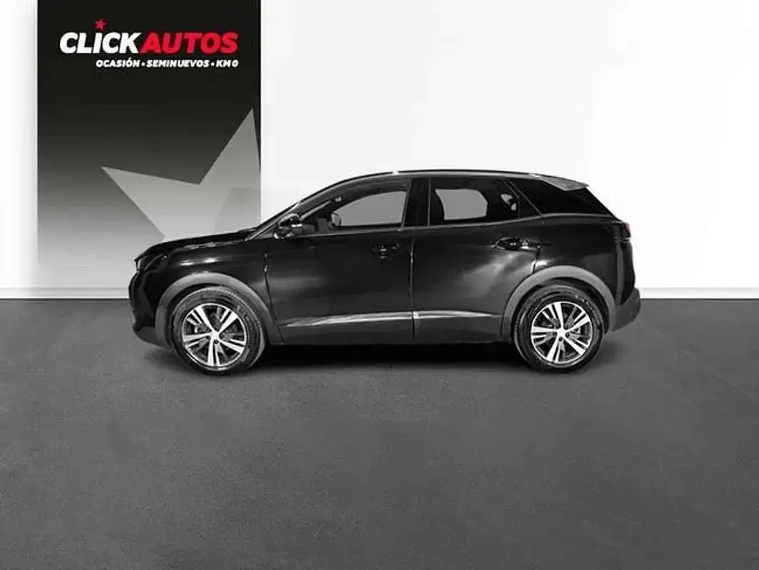 Usado Peugeot 3008 Allure 131 CV (96 kW) 2023 Negro SUV