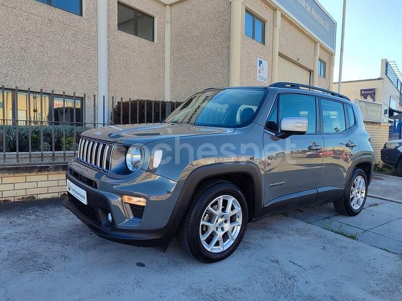 Usado Jeep Renegade Limited 120 CV (88 kW) 2022 Gris / plata SUV