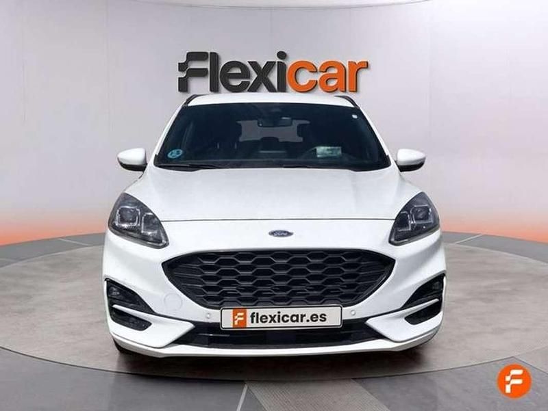 Usado Ford Kuga ST-Line 150 CV (110 kW) 2022 Blanco SUV