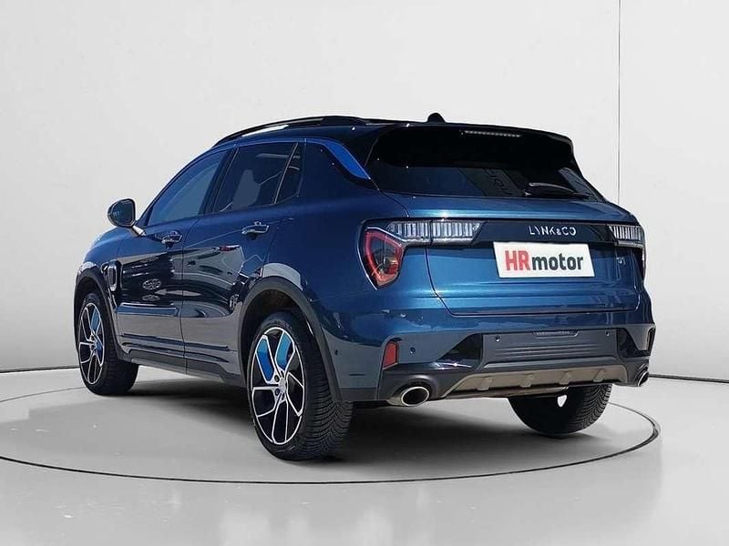 Usado Lynk & Co 01 261 CV (191 kW) 2022 Azul SUV