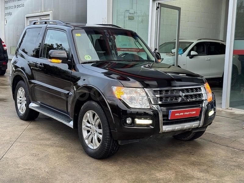 Usado Mitsubishi Montero 200 CV (147 kW) 2015 Negro SUV