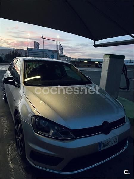 Gris / plata Usado 2014 VW Golf VII Advance Familiar | 11.300 € (Precio justo) - Imagen 1/4