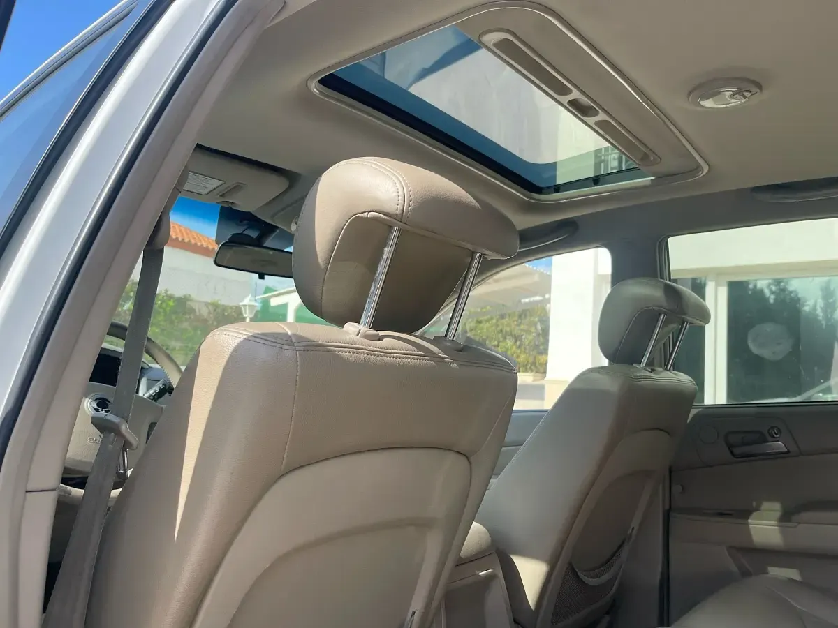 Usado SsangYong Kyron 140 CV (102 kW) 2007 Blanco SUV