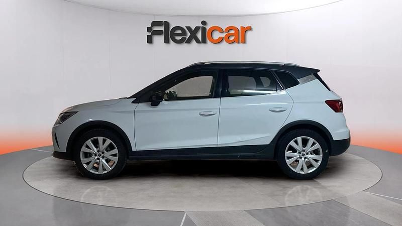 Usado Seat Arona FR 110 CV (80 kW) 2022 Blanco SUV