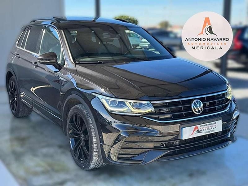 Usado VW Tiguan R-line 150 CV (110 kW) 2021 Negro SUV