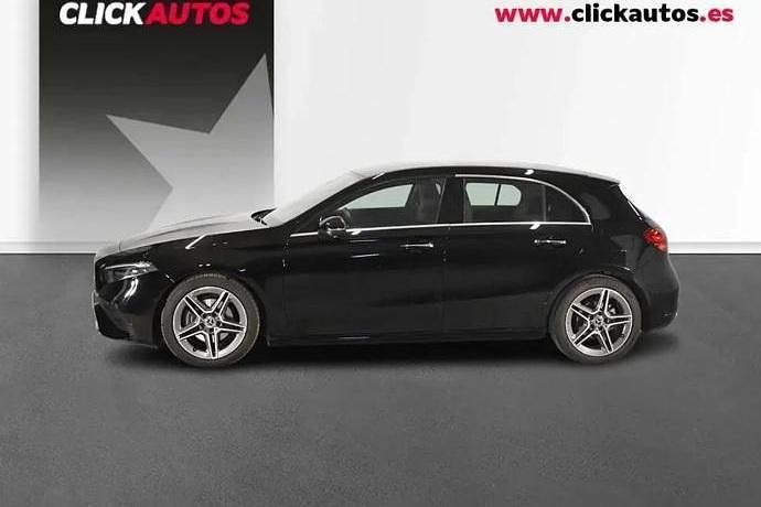 Usado Mercedes 180 AMG line 136 CV (100 kW) 2024 Berlina