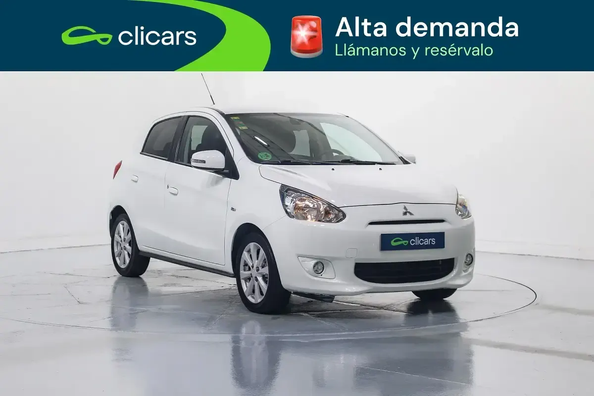 Usado Mitsubishi Space Star Motion 80 CV (58 kW) 2014 Blanco Monovolumen
