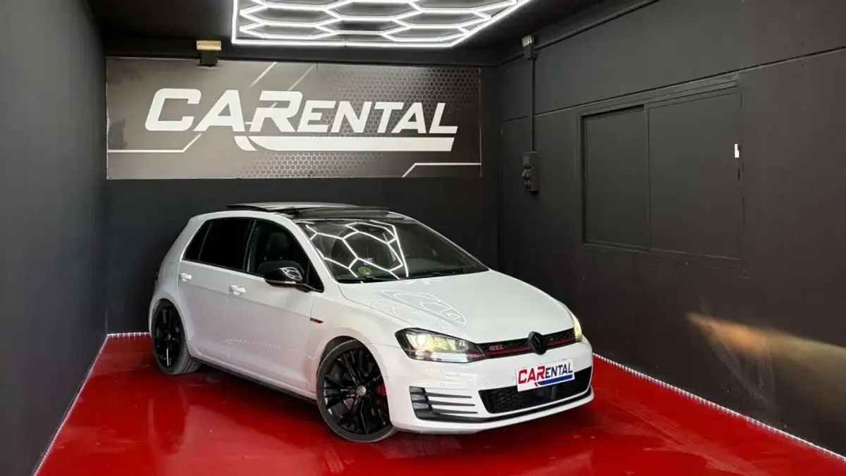 Usado VW Golf VII GTI 230 CV (169 kW) 2014 Blanco Utilitario