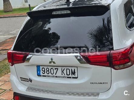 Usado Mitsubishi Outlander Motion 150 CV (110 kW) 2017 Blanco SUV