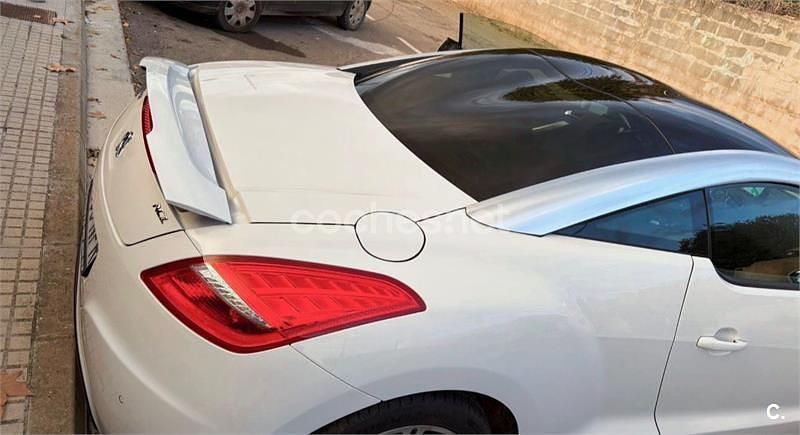 Usado Peugeot RCZ 156 CV (114 kW) 2012 Blanco Coupe