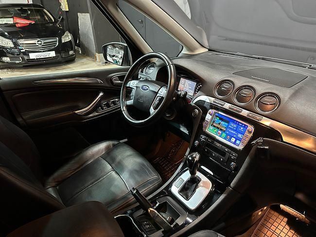 Usado Ford Galaxy Titanium X 200 CV (147 kW) 2014 Gris Monovolumen