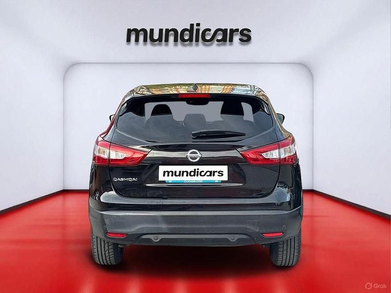 Usado Nissan Qashqai N-Connecta 131 CV (96 kW) 2016 Negro SUV