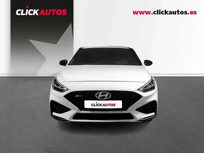 Usado Hyundai i30 N Line 101 CV (74 kW) 2024 Blanco Utilitario
