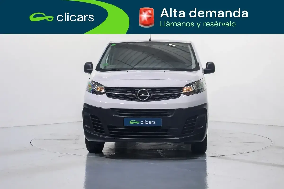 Usado Opel Vivaro S 120 CV (88 kW) 2024 Blanco Monovolumen