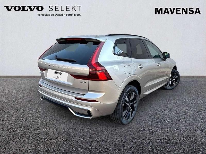 Nuevo Volvo XC60 Plus 252 CV (185 kW) 2025 Beige SUV
