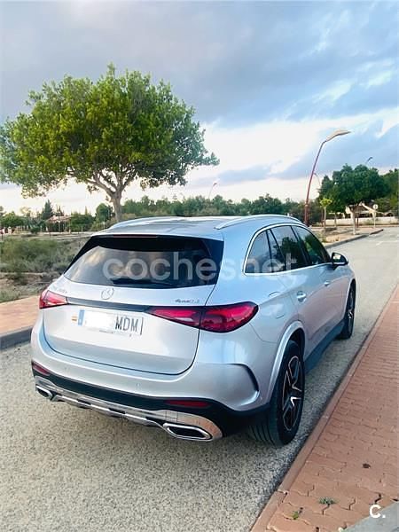 Gris / plata Usado 2023 Mercedes GLC300e SUV | 50.800 € (Precio justo) - Imagen 1/4