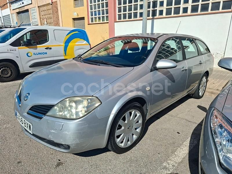 Gris / plata Usado 2002 Nissan Primera Visia Berlina | 1600 € (Precio justo) - Imagen 1/4