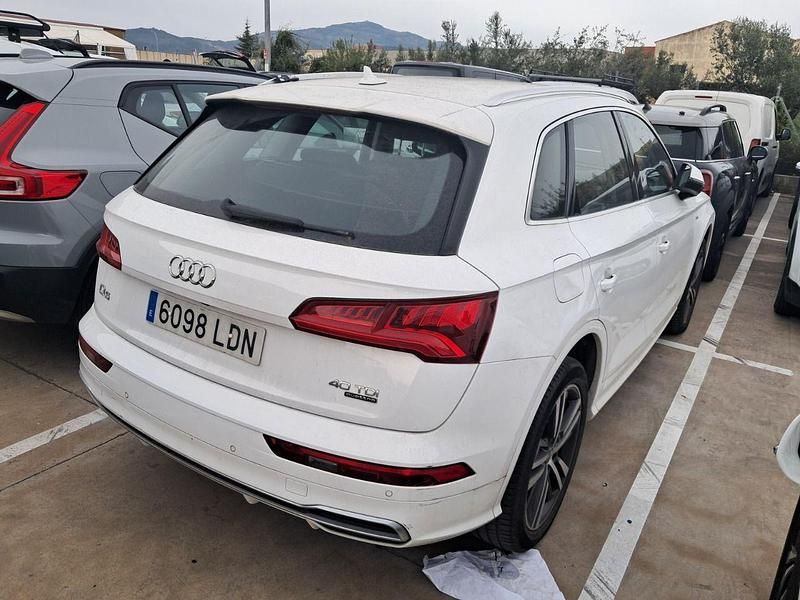 Usado Audi Q5 S-Line 190 CV (139 kW) 2020 Blanco SUV