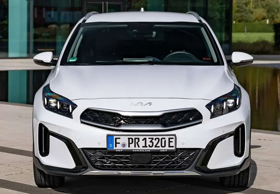 Usado Kia XCeed 141 CV (103 kW) 2021 Amarillo SUV