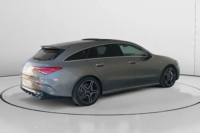 Usado Mercedes CLA35 AMG AMG 306 CV (225 kW) 2021 Gris Coupe